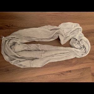 Thick silver infinity scarf